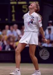 Steffi Graf of Germany celebrates after defeating Jana Novotna Cze- Old Photo