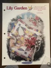 Lily Garden Wall Accent Quilt Pattern Oxmoor House Vtg