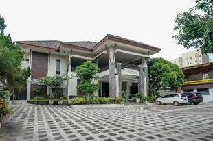 OYO282烏塔里公主旅館OYO 282 Putri Utari Guest House