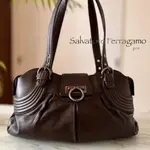 SALVATORE FERRAGAMO GANCINI系列 MARISA 皮革 日本直送 二手