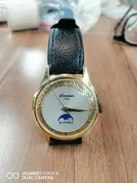在飛比找Yahoo!奇摩拍賣優惠-瑞士原廠原裝廠卡地亞手動上鏈包金機械錶