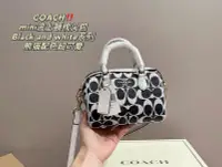 在飛比找Yahoo!奇摩拍賣優惠-小Z代購#COACH mini波士頓枕頭包Black and