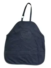 NWT Buc-ees apron with pockets Black
