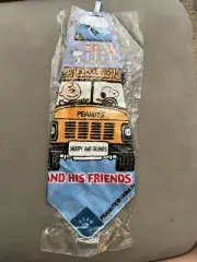 PEANUTS Snoopy Kitchen hanging Towel NEW School Bus Lucy Charlie Brown Linus