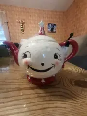 CARNIVAL COTTAGE Laughing Luna Moon Teapot JOHANNA PARKER & Magenta Red