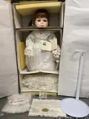 Ashley Bride Doll by Vincent J. Defilippo Designers Guild Collection