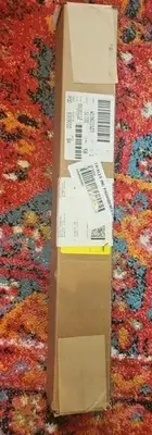 W10621523 GENUINE OEM WHIRLPOOL Refrigerator Right Slide Rail Assembly --B100