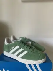 Adidas Gazelle Shoes Preloved Green / Cloud White IG1634 Men US 4
