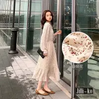 在飛比找Yahoo奇摩購物中心優惠-JILLI-KO 雪紡碎花縮腰遮肉減齡中長款連衣裙 - 黑/