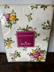 Royal Albert Old Country Roses England Rectangle Tablecloth 60”x 84” New in pkg