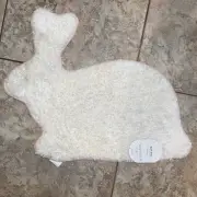 Bunny Shaped Non-Slip Bath Rug White 20" x 24" ~ Target Threshold ~ NEW