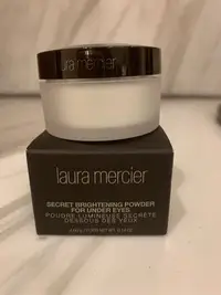 在飛比找Yahoo!奇摩拍賣優惠-[雅雅的店]Laura Mercier 蘿拉蜜思 晶亮蜜粉 