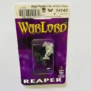 Kara Foehunter-Dwarf Hero 14143, Reaper Miniatures