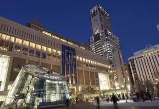 札幌大通公園阿帕飯店