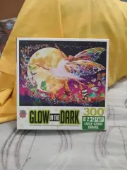 Master Pieces 300 Piece Puzzle "Moon Fairy" Glow in The Dark 18"x 24" New