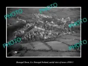OLD POSTCARD SIZE PHOTO DONEGAL TOWN IRELAND, AERIAL VIEW OF TOWN c1950 4