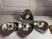 VTG Sweetheart Cake Pans Tinned Steel Set of 4 NOS Westwood Int. 1990