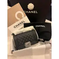 在飛比找蝦皮購物優惠-【全新現貨】CHANEL Le Boy 20黑銀荔枝皮 黑色