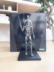 Kotobukiya ArtFX+ Star Wars The Mandalorian IG-11 Statue