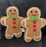 NEW Set of 2 Gingerbread Man Pillows Christmas Plushie Plush Holiday Decor