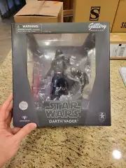 Star Wars Darth Vader PVC Diorama Diamond Select Gentle Giant Disney Exclusive