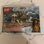 LEGO 30558-Disney Raya And The Ongi's Heart Lands Adventure