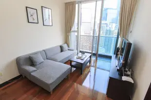 IC Lux Rooftop Pool gym 2BR 3min to MTR