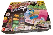 EXCLUSIVE Hot Wheels TONY HAWK HQ SKATEPARK FINGERBOARD HEADQUARTERS Tech Deck
