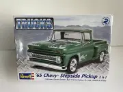 Revell’65 Chevy Stepside Pick Up 2n 1 1/25 Model Kit Sealed (S4)