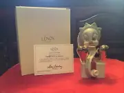 Lenox Tweety Bird Santas Helper 6-Inch Hand-Painted Porcelain Christmas Figurine