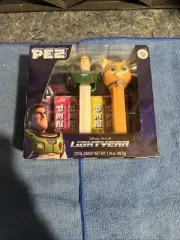 DISNEY PIXAR Pez LIGHTYEAR Gift Set BUZZ LIGHTYEAR & SOX Released 2022