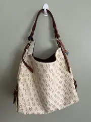 Signature Medium Sac Monogram Dooney and Bourke Ivory Twisted Handle NEW