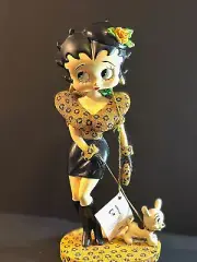 Betty Boop "Like my Dog" Bobble-Head 9.5 " Westland collector