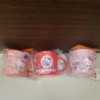 在飛比找蝦皮購物優惠-Hello Kitty 漱口杯 水杯 杯（日本製）