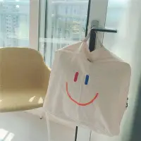 在飛比找Yahoo奇摩拍賣-7-11運費0元優惠優惠-[LEBAO樂寶]韓國INS幼兒園笑臉被子收納袋子衣服家用整
