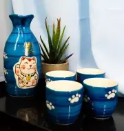 Japanese Maneki Neko Lucky Charm Cat Ceramic Blue Sake Set Flask With Four Cups