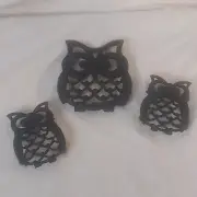 Set Of 3 Vintage Cast Iron Owl Trivets Farmhouse 1970's