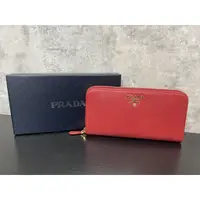 在飛比找蝦皮購物優惠-無窮商城｜Prada 長夾 (紅色)