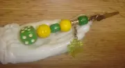 Roach Clip Dice/Die Wood & Bead Removeable CANNABIS Leaf Charm w/Clasp P8