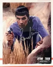 Leonard Nimoy STAR TREK AUTOGRAPH Classic Spock Style D