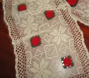 KEECO VINTAGE RED ROSETTE CROCHETED FLORAL (2PC) TABLE RUNNER & DOILIES DOILY