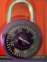 RUGGED MASTER LOCK ORIGINAL COMBINATION LOCK FACTORY SEALED RARE DEEP PURPLE CLR