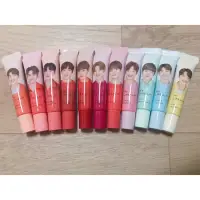 在飛比找蝦皮購物優惠-WANNA ONE X innisfree 唇膏(在奐.智聖