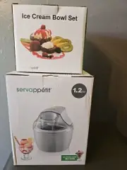NIB Ice Cream Maker 1.2 Liter With 4 Bowls (5.5"×2.5") And 4 Spoons