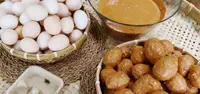 在飛比找KKday優惠-【台東大武山豬窟-鹹雞蛋體驗DIY】放牧鹹雞蛋製作體驗