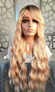 28"Wavy Wig Long Blonde Wig with Bangs Ombre Rose Blonde Long Curly Wig Bangs
