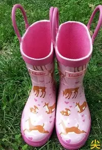 在飛比找Yahoo!奇摩拍賣優惠-代購 兒童雨鞋 粉紅色小鹿 雨靴 兒童防水運動鞋 時尚風格 