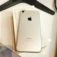 在飛比找蝦皮購物優惠-iPhone 7 32gb