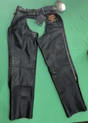 Milwaukee Leather Motorcycle Leather Chaps Size L