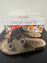 MUK LUKS Women's Valerie Terra Turf Sandals Size 9 Chocolate